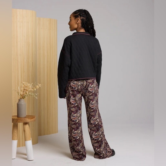 NWT Known Supply Elderberry Quilted Jacket Black Fudge Organic Cotton Fair Trade - Picture 2 of 9